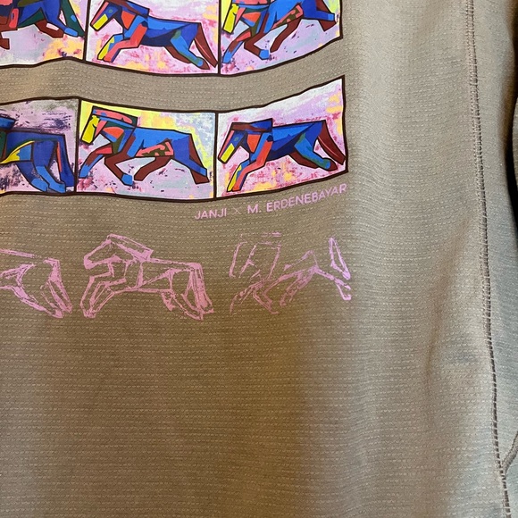 Janji x M. Erdenebayar Women XXL/3XL Mocha Brown Long Sleeve Running Shirt Horse - Picture 4 of 13